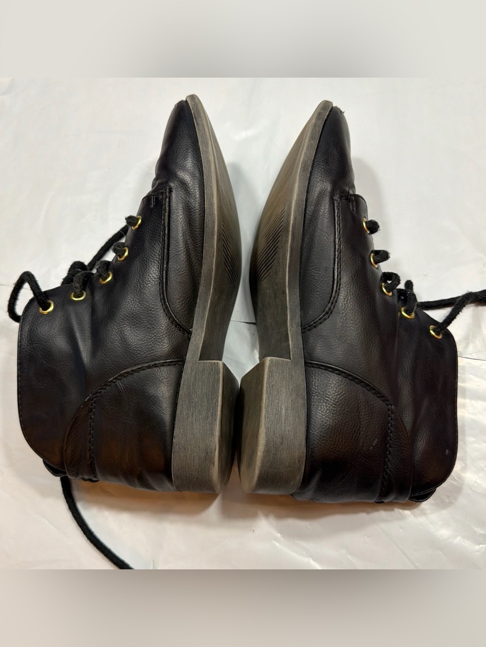 BLACK ANKLE Granny BOOTS Lace Up Gold Grommets Witchy Character Shoes 8.5 M vtg - Picture 7 of 15